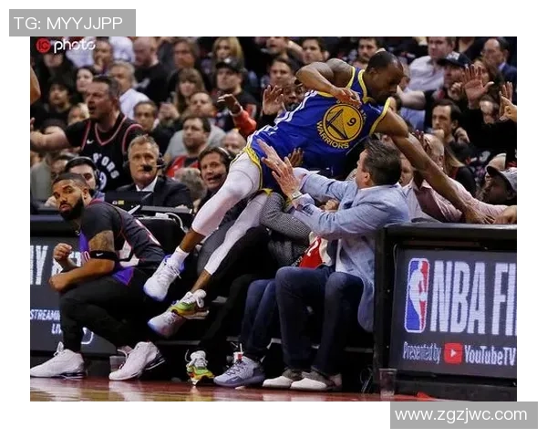 勇士与猛龙历史交锋战绩回顾及分析探讨